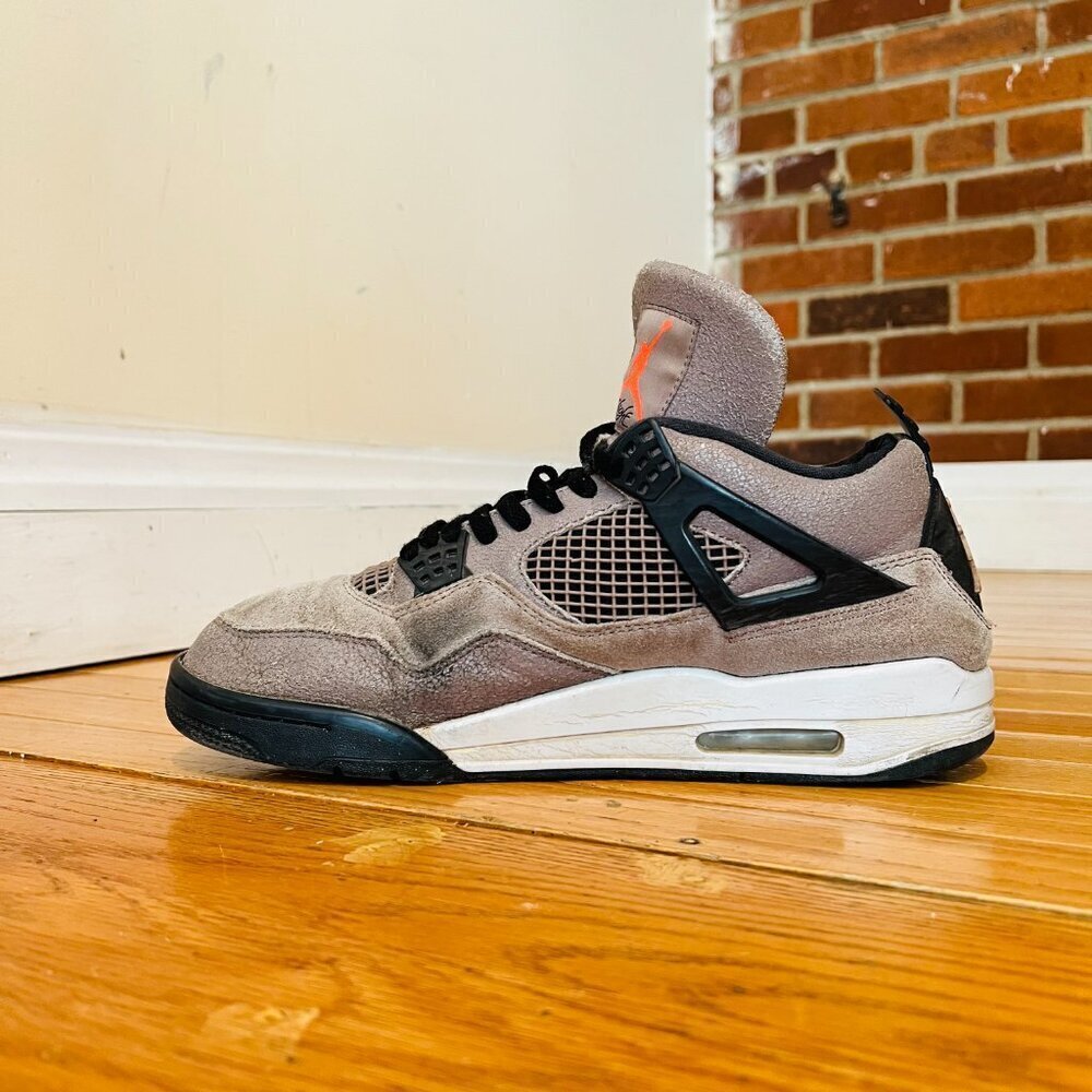 Size 12.5 - Jordan 4 Retro Mid Taupe Haze - Picture 3 of 16